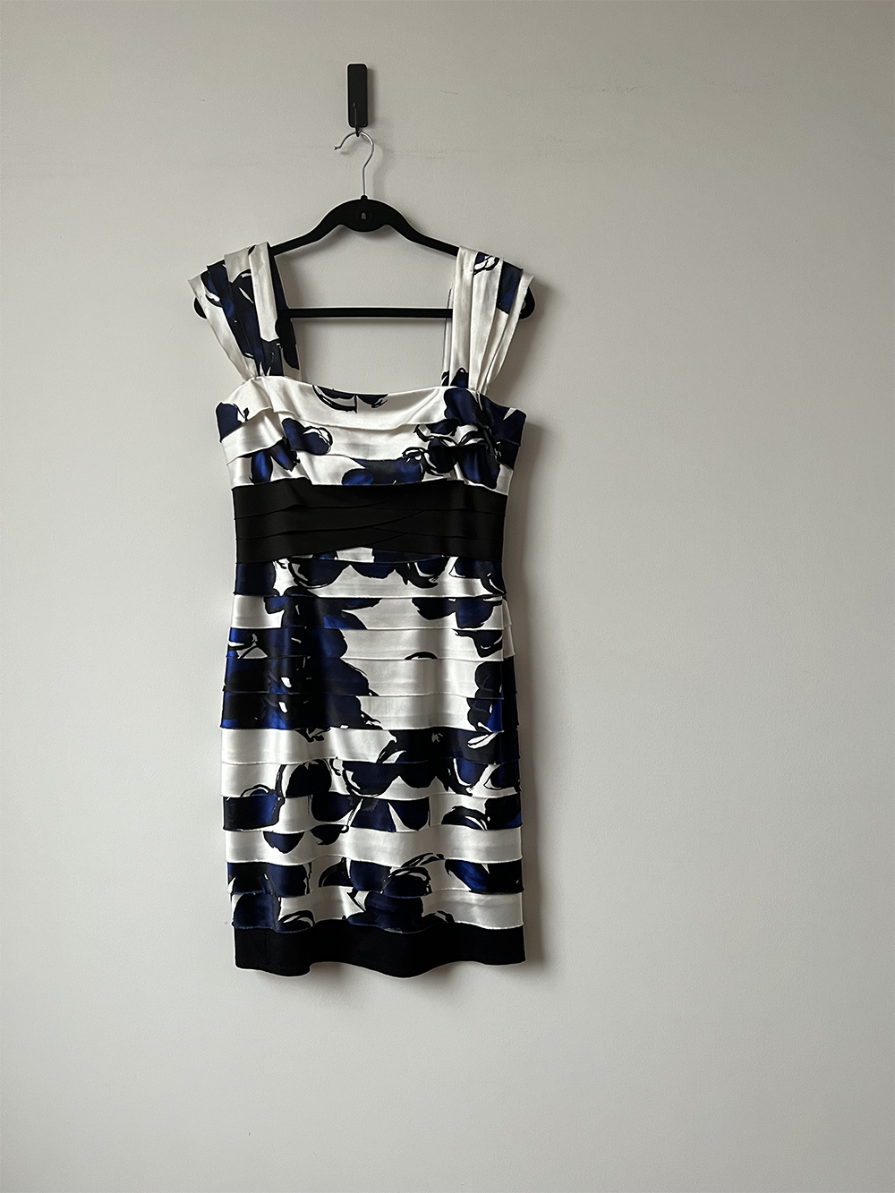 Vestido Corto blanco estampado