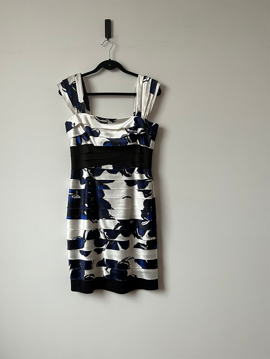 Vestido Corto blanco estampado